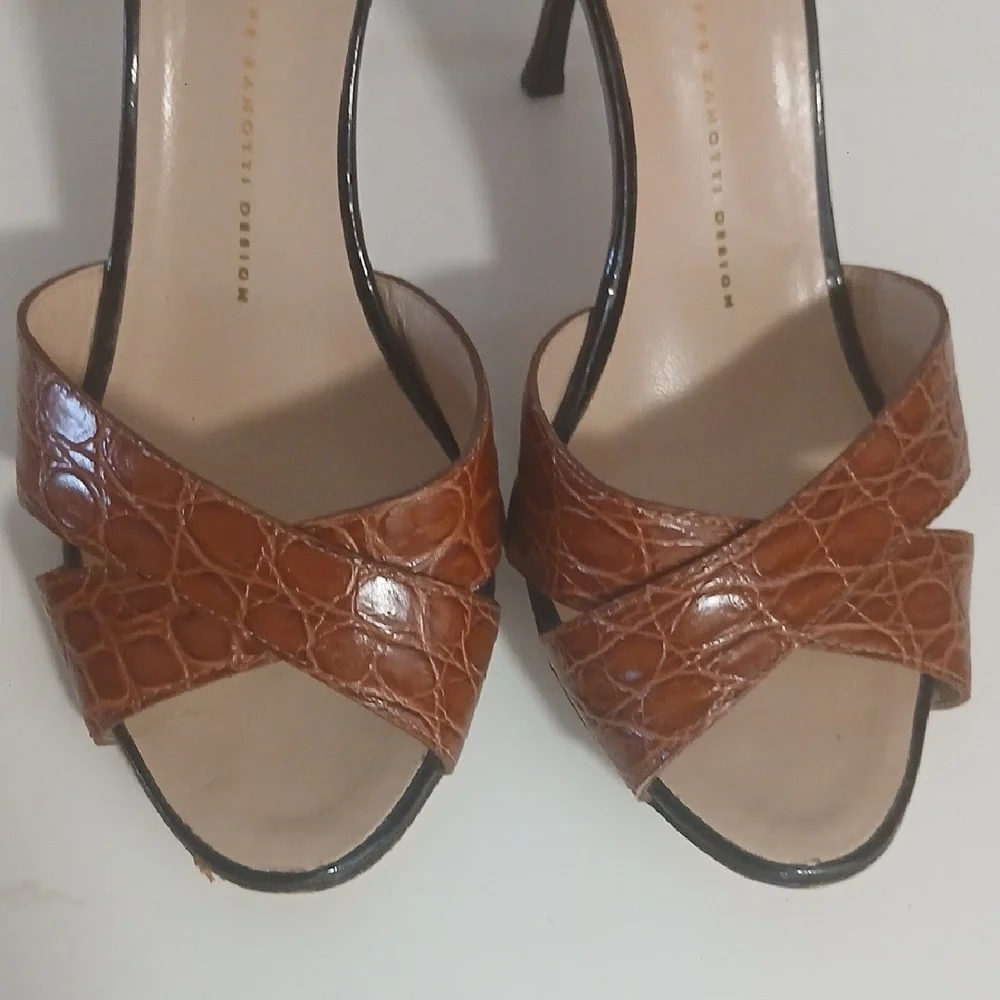 Giuseppe Zanotti Tan‎ Croc-Patterned Heels
